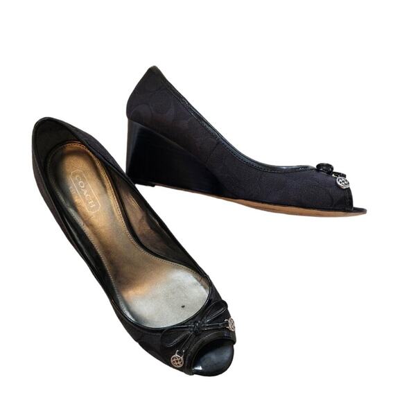 COACH PAOLA BLACK WEDGE SIZE 7.5 - Picture 1 of 9